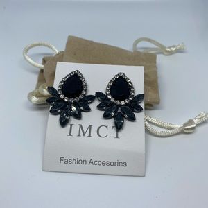 Elegant bohemian earrings